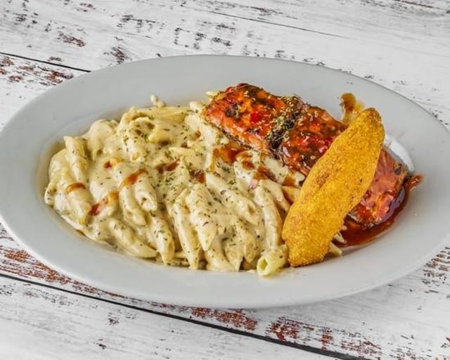 Jerk alfredo pasta.